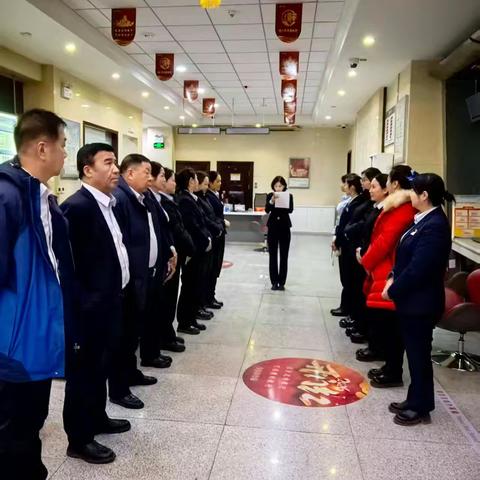 工行吐鲁番分行鄯善支行营业室开展突发疾病应急演练