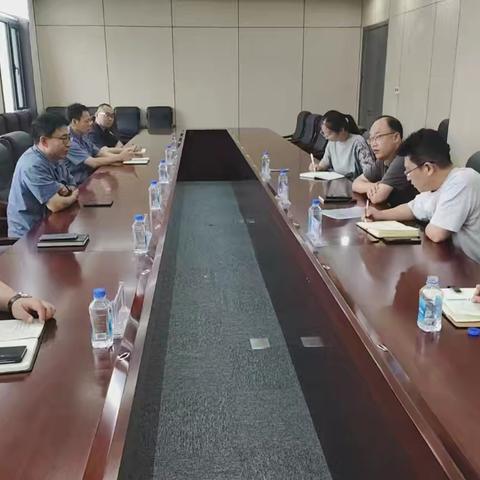 我县召开钢铁产业链招商座谈会