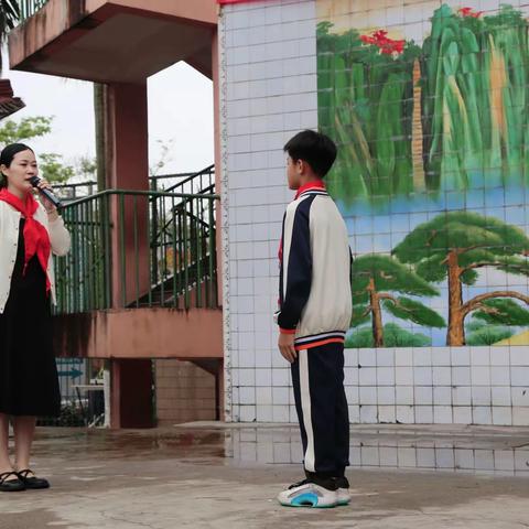 “学习二十大，争当好队员”—钦州市实验小学二年级第二批新队员入队仪式