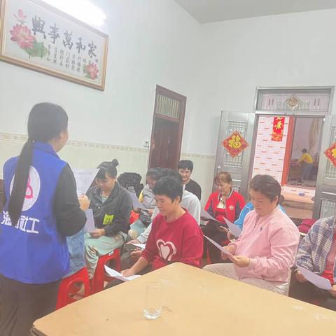 “提升志愿服务能力，践行志愿服务精神”志愿者培训会