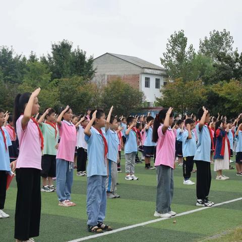 远离“萝卜刀”等危险性玩具，争做文明小学生——苏河镇中心学校关于“萝卜刀”等危害玩具倡议书