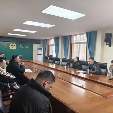 西安市农机监理与推广总站一行莅临临潼调研指导信息报送工作