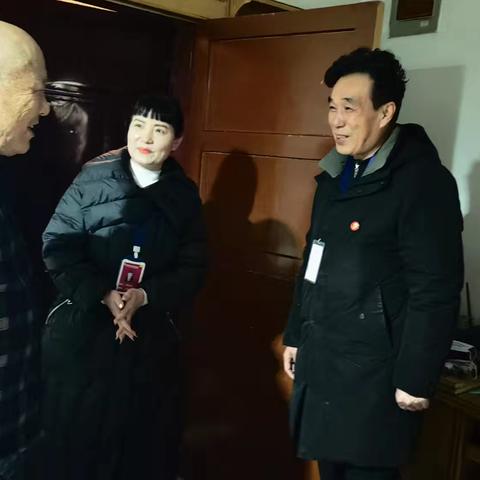 冬日送温暖 纾困暖人心——农械厂社区与人大代表慰问困难居民
