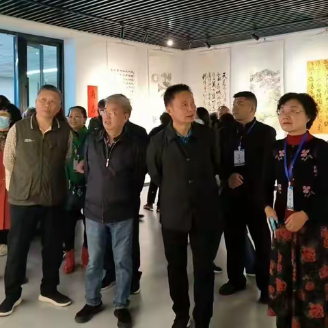 肖光明赴赣州出席“五市”书画联展并召开座谈会