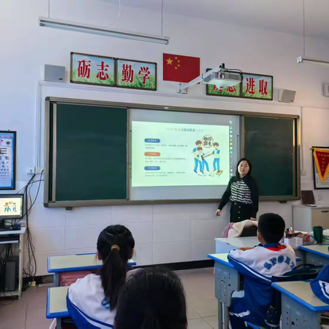 筑牢安全防线，守护成长之路