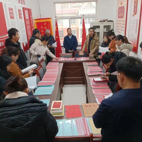 党建观摩大检阅 互学互促再提升 县委直属机关工委组织开展全县机关党建现场观摩互学互鉴活动