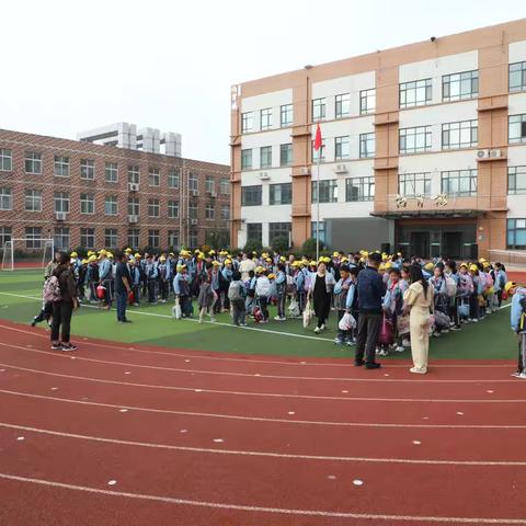 风景在路上，研途皆成长——临沂齐鲁园小学（育成校区）赴临沂市青少年示范性综合实践基地研学活动纪实