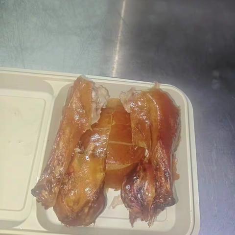 世纪汇鸭房三月十号培训外卖整只的标准