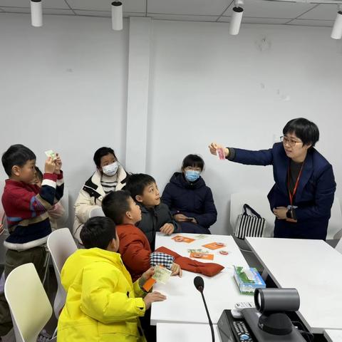 打击假币犯罪 ﻿维护人民币信誉