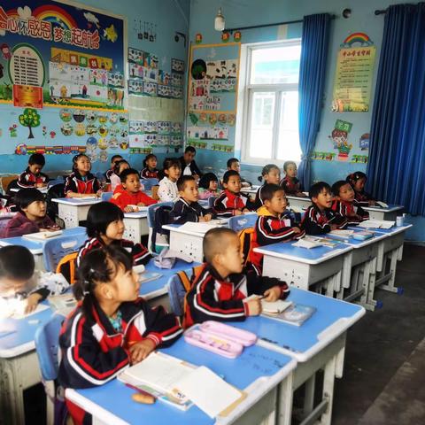 精进业务，相约成长——大庄小学教学常规检查