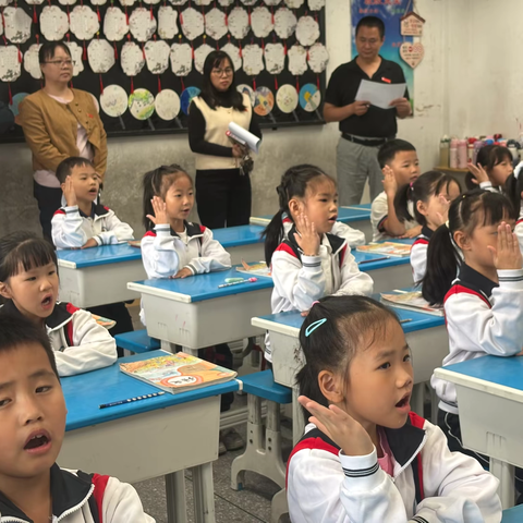 小课堂绽放风采，好习惯见证成长