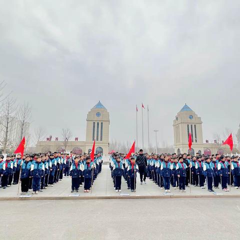 风华正茂龙腾飞，砥砺前行谱新篇——双成双语小学部开学典礼