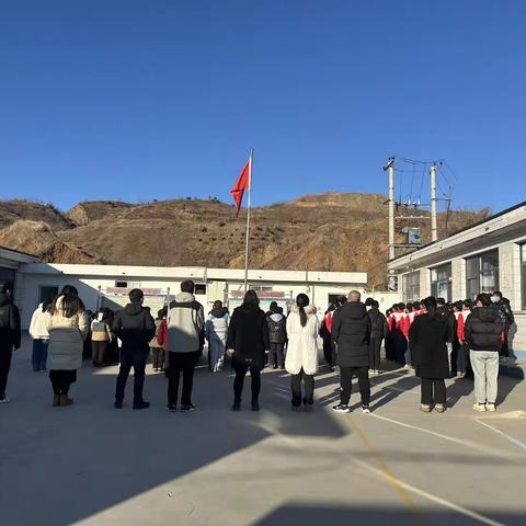 逐梦少年，扬帆起航——东新庄中心外贸小学开学典礼暨表彰大会