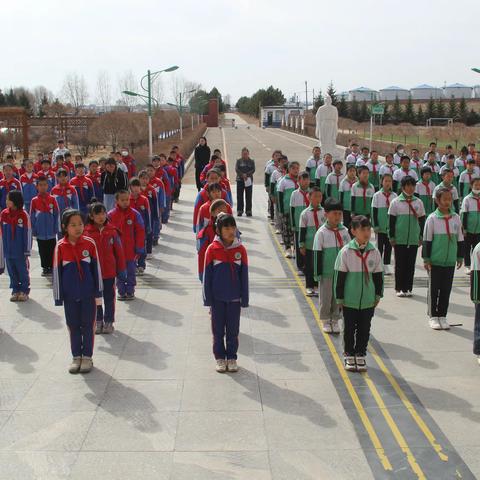 “书香扎赉特，‘悅’读伴成长”巴彦扎拉嘎中心学校第三届校园读书节暨“长安杯”读书活动启动仪式