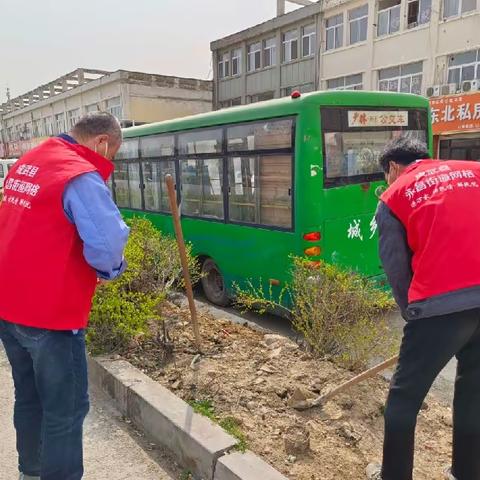 【党建引领生态绿  植树增绿护家园】   永昌办事处东城商圈党支部开展“植树节”主题活动