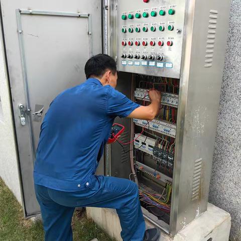 炎夏“水电”安全保卫战，自然界江月物业在行动！