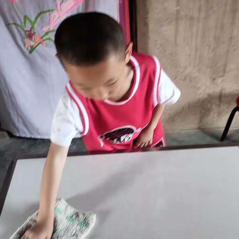 享劳动之趣 悟劳动之美——桐峪镇中心小学暑期劳动实践活动展示