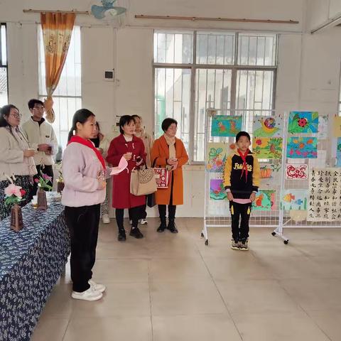 学区中层齐聚六福：共探教学质量提升之道