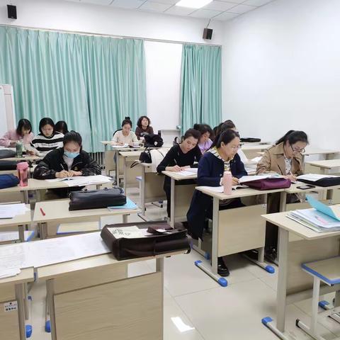 整装待发，共迎新挑战——乌海六中第三阶段第一次课改活动纪实