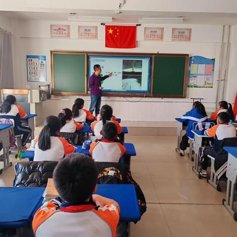 乌拉特后旗气象局开展世界气象日科普活动