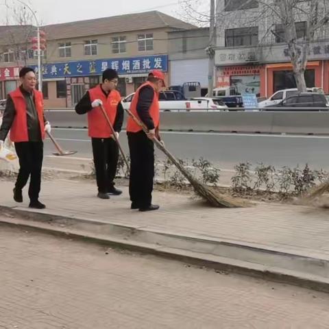 “整治环境卫生，清理乱贴乱画”活动_____东元庄村人居环境整治（三）