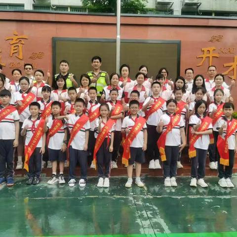 405班 携手护学，保护安全