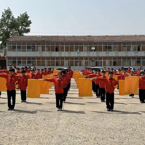 广播体操展风采 阳光活力正少年——峪耳崖镇中心校广播操、队形队列评比活动纪实