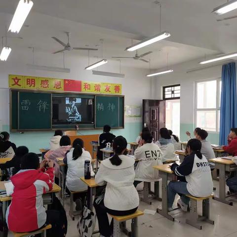 雷锋是我们的好榜样——钟楼寺小学