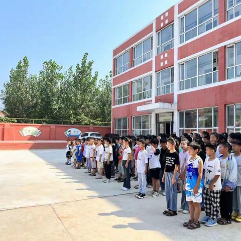 开学第一课，安全伴我行—钟楼寺小学