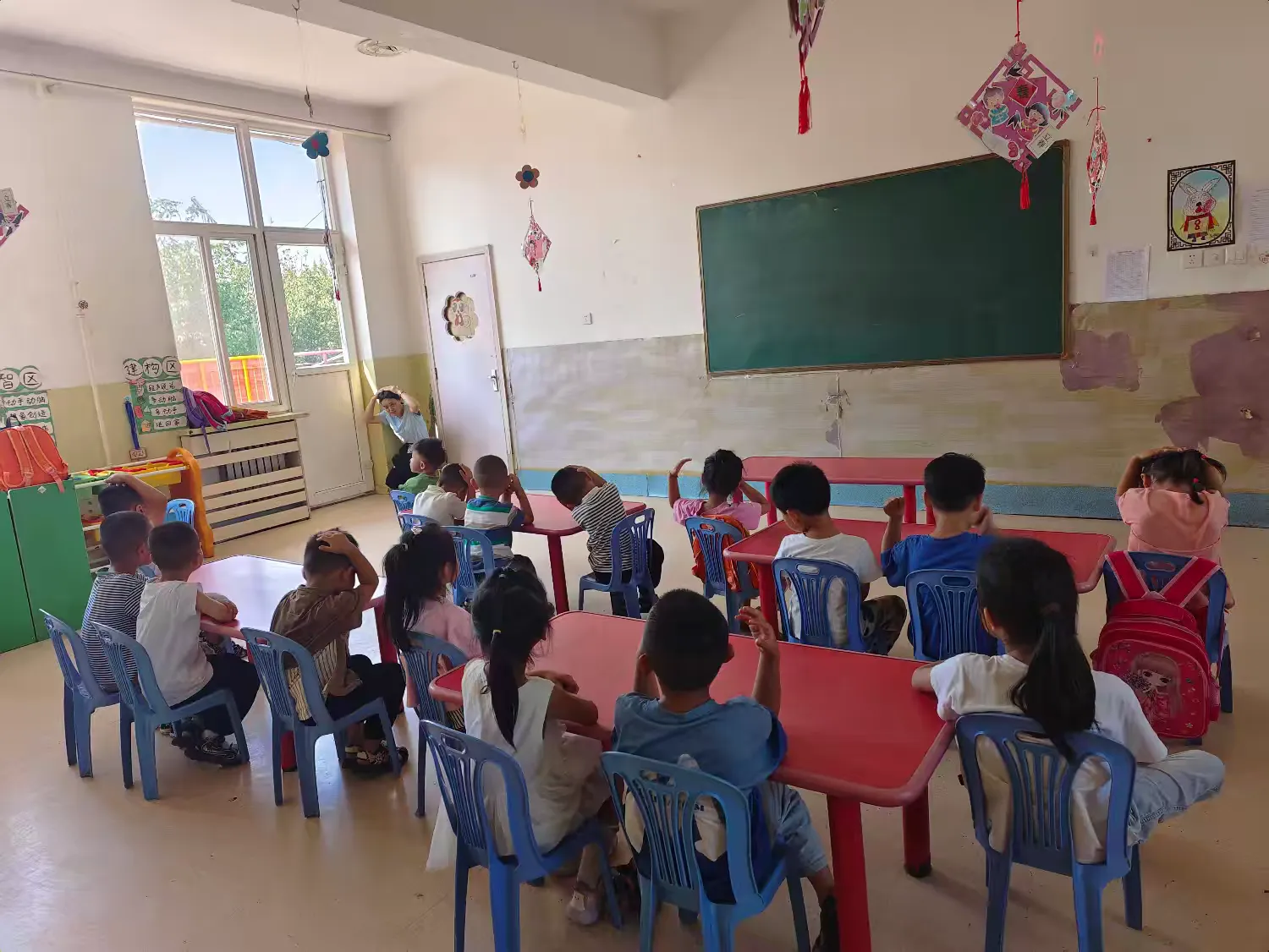 简篇-王村社区幼儿园“防震演练、安全相伴”防震减灾主题活动
