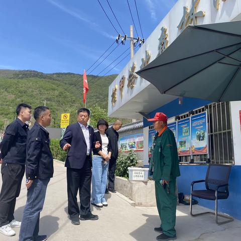 香山街道开展五一节前地区安全检查工作