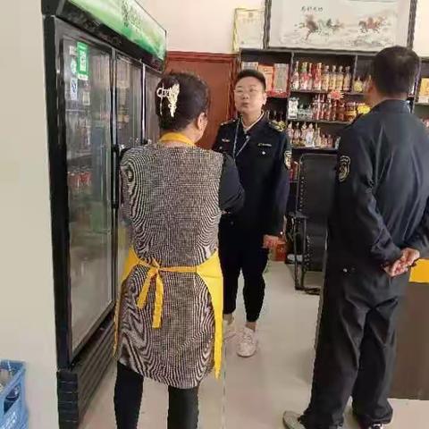 临潼区市场监管局相桥所持续加强“五一”期间食品安全监督检查