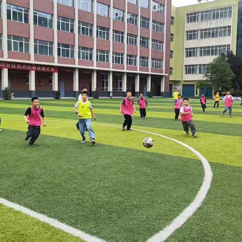 多元课程点亮课后时光 ——印台区青少年校外活动中心春季培训圆满结束
