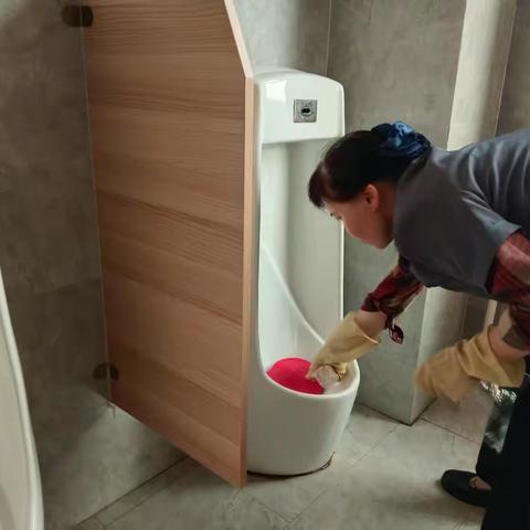 贺西煤矿物业2025.5.28日报