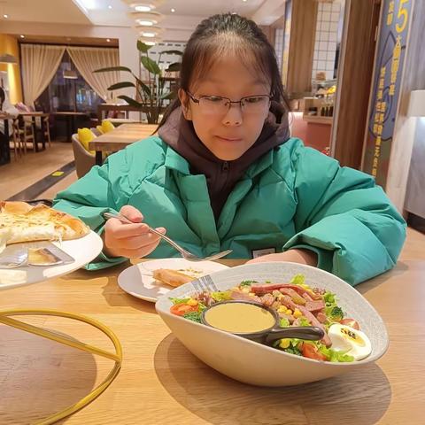珲春市第二实验小学四年六班李佳润的简篇