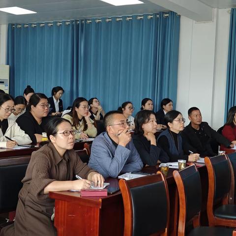 聚焦拓展型学习任务群，推进整本书阅读——“水润江南”教共体暨徐伟俊小学语文名师工作室教学研讨活动