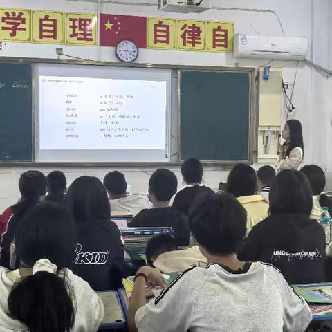 项目化单元作业：策划“校园智能商店”