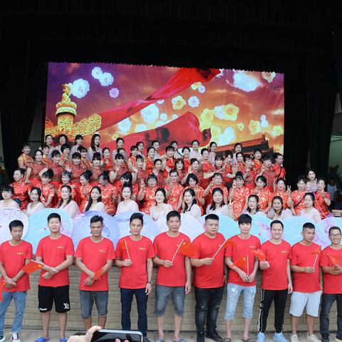 渔港村外嫁女儿回娘家视频