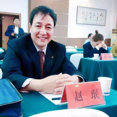 **赵珉老师书法艺术赏析** 文/某领导王先生