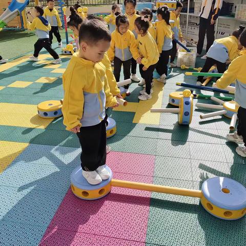 宝贝故事～过独木桥