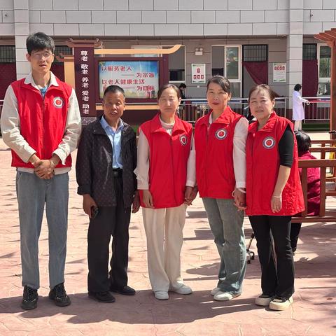 弘扬传统美德，情暖夕阳红