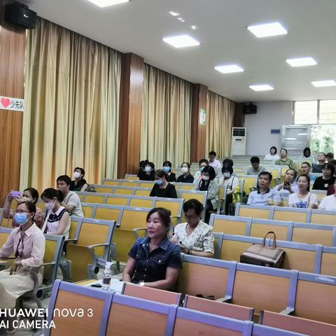 精确分析明得失，笃行不怠齐向前——儋州市2023届高三“天一”四模语文科教学质量分析会