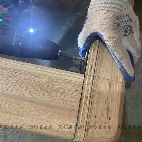 罗奈琪家具-纯现代客户案例