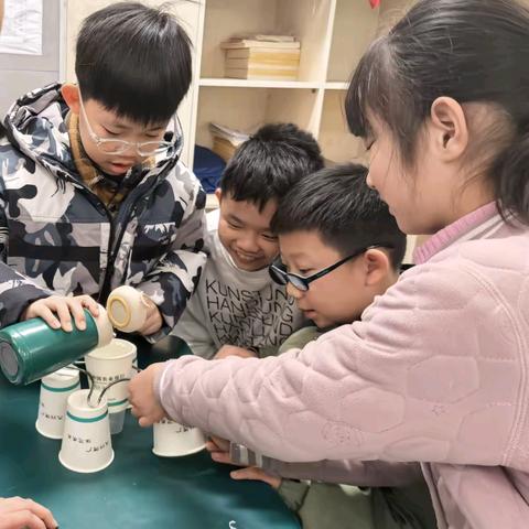水润心田亦惜源 探索滴水实验之旅——双峰小学庾亮校区四（3）班