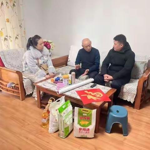 莲湖区双拥办联合陕西昊森电子科技工程有限责任公司走访慰问退役军人