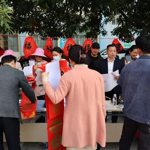 庆祝春节申遗成功  弘扬中华传统文化 ——南宁市第四十二中学开展欢度2025年春节民俗文化游园活动