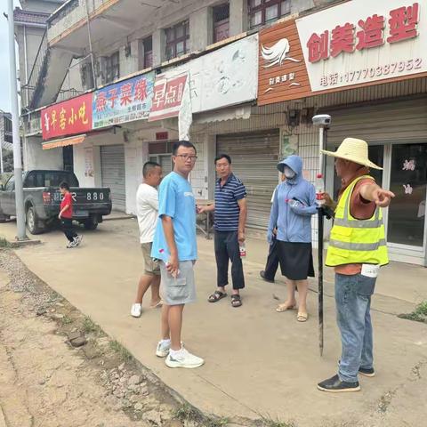 弋江街道人大助力村里管道修缮 共建美好家园