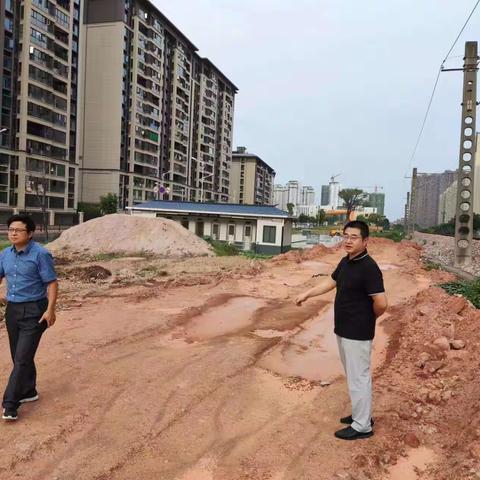 铁路护路督导检查 全力护航共保平安