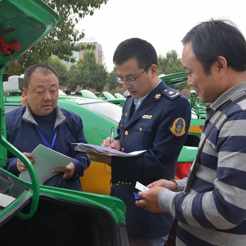 回忆满满感谢意，暖意浓浓惜别情—退休职工欢送会