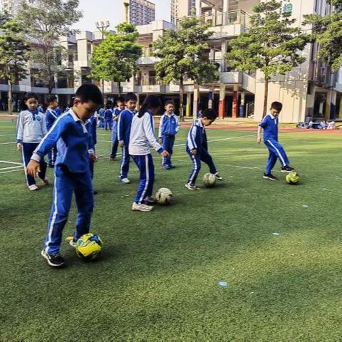 【深圳竞驰体育】荔林小学足球社团课开课啦！